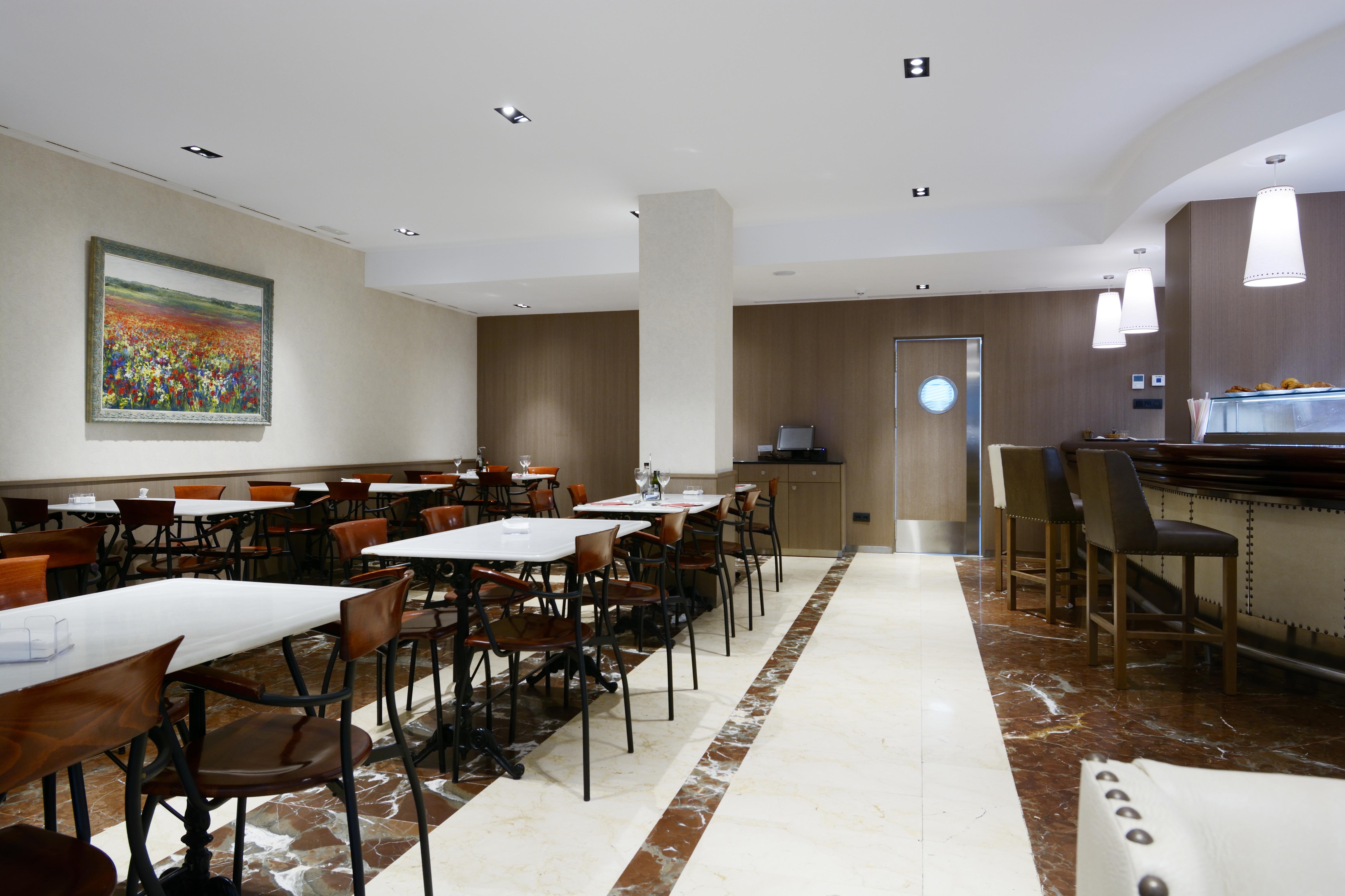Hotel Pedro I De Aragon 4 Estrellas Superior Huesca Kültér fotó